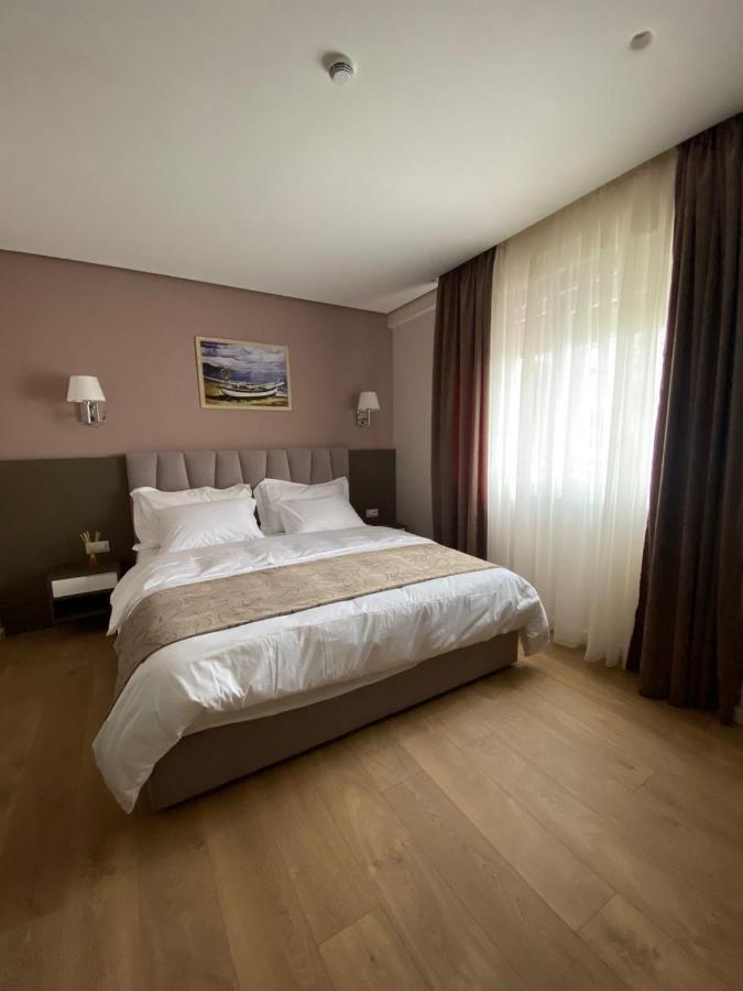Doanesia Premium Hotel & Spa Mezez Eksteriør billede